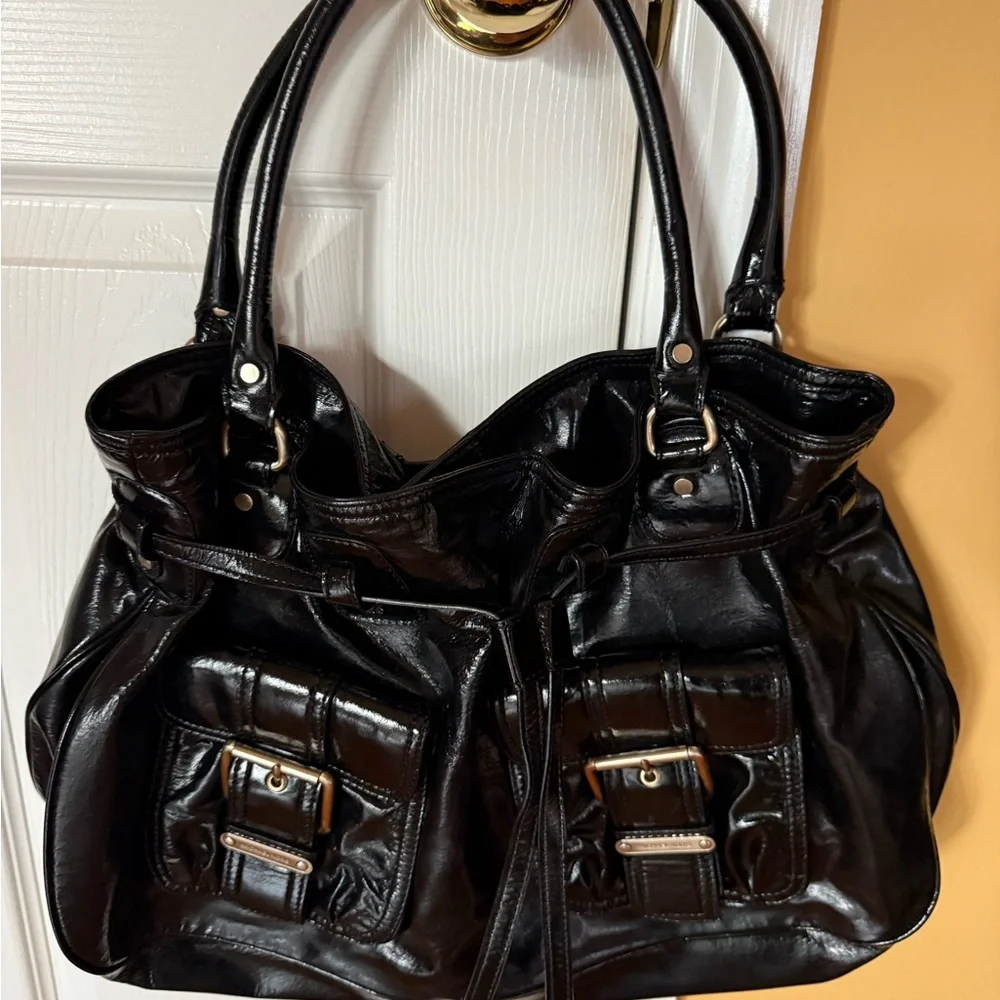 Michael Kors Shiny Black Shoulder Bag - Picture 1 of 4